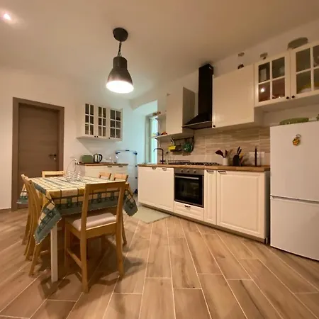 Nuanua Apartment