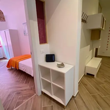 Nuanua * ترييستي